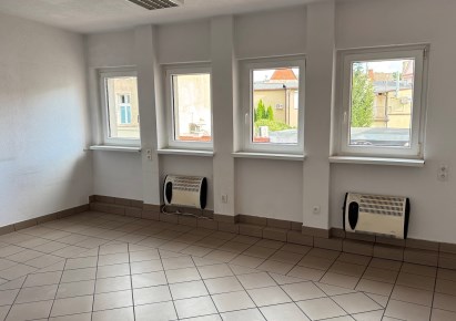 lokal na wynajem - Trzebnica